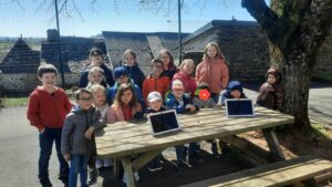 Le geste généreux des doigts de fées pour l'école de Cantoin